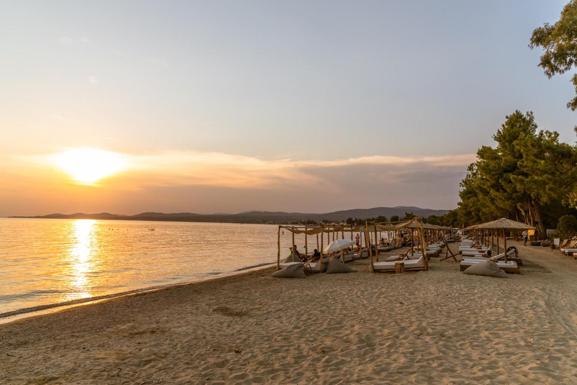 Ergon Beach House Nikiti Esterno foto